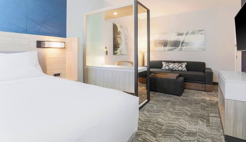 Suite, Multiple Beds