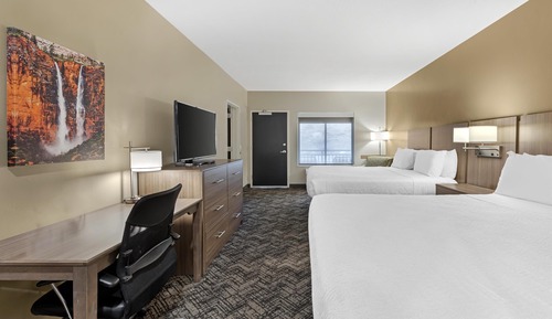 Family Suite, Multiple Beds, Non Smoking, Refrigerator & Microwave