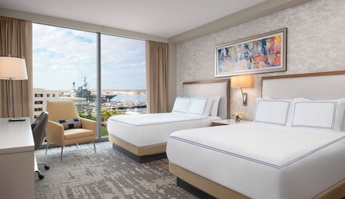 Classic Room, 2 Queen Beds, Accessible Bathtub (Mobility)