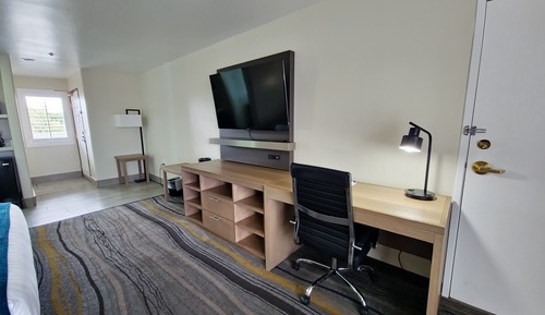Standard Room, 1 King Bed