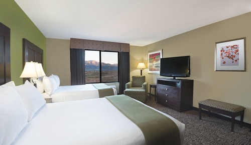 Suite, 2 Queen Beds, Accessible (Communications, Accessible Tub)