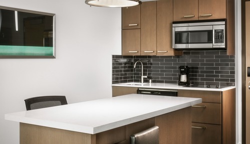 Studio Suite, Kitchen (1 Kingbed & 1 Sofabed, Accessible)