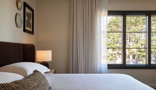 Premium Room, 1 King Bed
