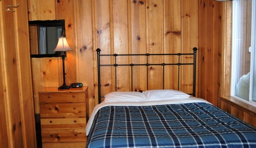 Studio Queen, 1 Queen Bed