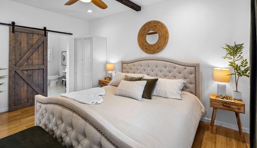 Dream Cottage 1
