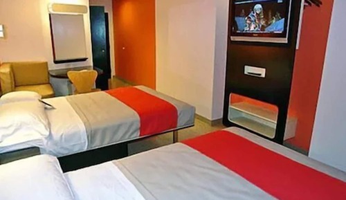 Standard Room, 2 Double Beds, Non Smoking