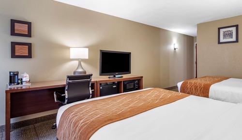 Standard Room, 2 Queen Beds, Non Smoking