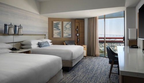 Deluxe Room, 2 Queen Beds, Bay View (Mobility/Hearing Accessible, Tub)