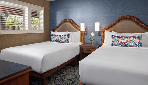 Beachfront Suite w/ Patio 2 Doubles