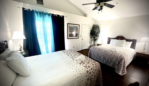Family Villa, Multiple Beds, 2 Bathrooms (Villa One, 410 Ft from Resort, 3 Bedr)