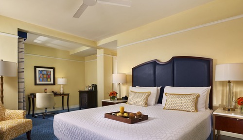 Standard Room, 1 King Bed (Colonial King)