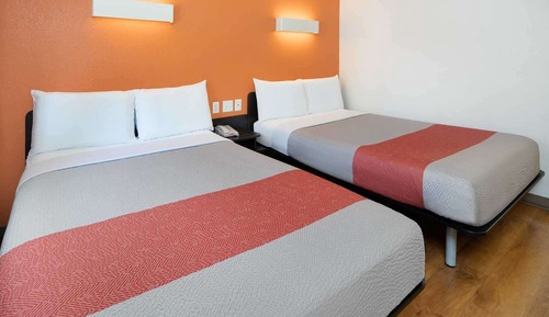 Deluxe Room, 2 Double Beds, Non Smoking, Refrigerator & Microwave