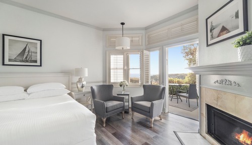 Ocean View King + Balcony