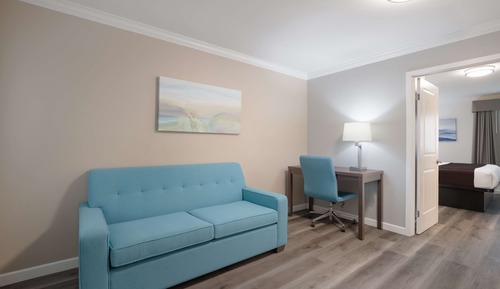 Suite, 1 King Bed, Non Smoking, Refrigerator & Microwave (Separate Living Room;with Sofabed)