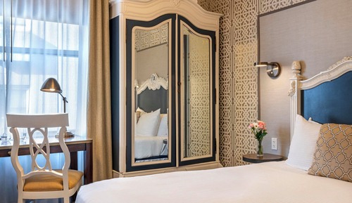 Superior Room, 1 Queen Bed