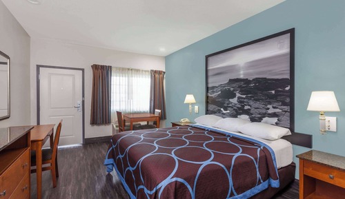 Room, 1 King Bed, Accessible, Non Smoking (Mobility/Hearing Impaired)
