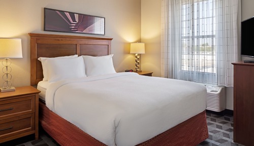 Studio Suite, 1 Queen Bed