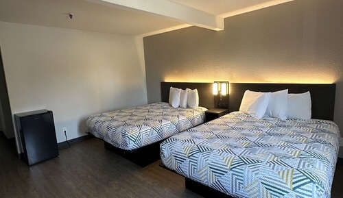 Standard Room, 2 Double Beds, Non Smoking