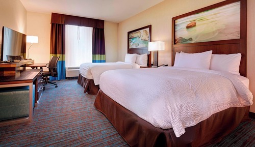 Room, 2 Queen Beds, Hearing Accessible (Accessible Bathtub)
