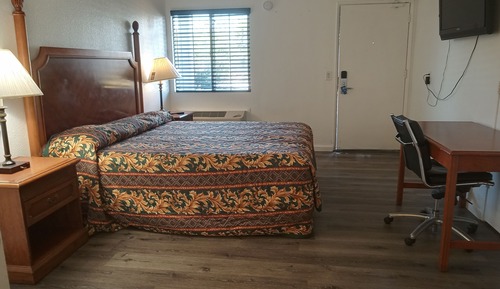 Single Room, Smoking (Single Bed)