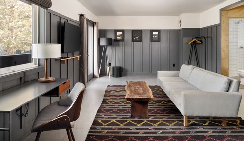 Suite, 1 King Bed