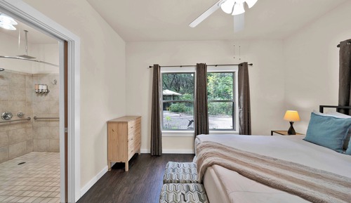 The Blacktail Deer Luxury Suite, 1 Queen Bed with Sofa bed, Accessible (Pet Friendly)
