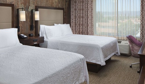 Room, 2 Queen Beds, Accessible, Non Smoking