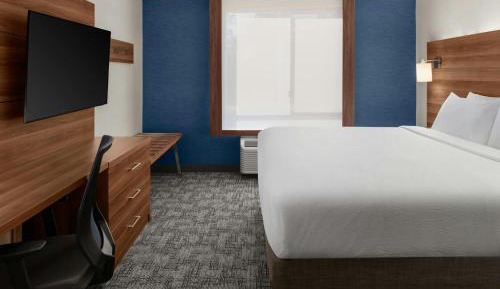 King Suite with Whirlpool