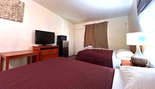 Double Bed Non-Smoking