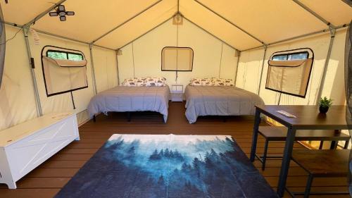 Tent