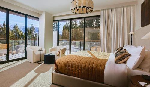 Five-Bedroom Apartment