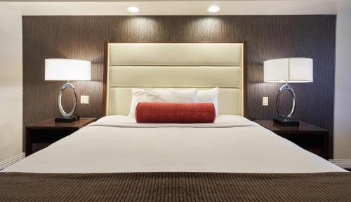 Deluxe Room - Bed Type Assigned at Check-In