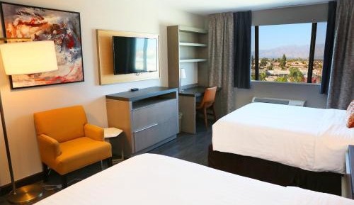 Deluxe Queen Room with Two Queen Beds