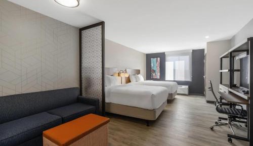 Standard Queen Room with Two Queen Beds - Non Smoking