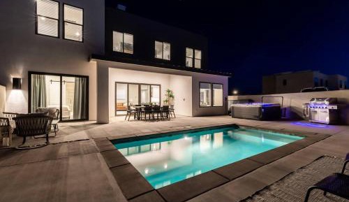 Six-Bedroom House