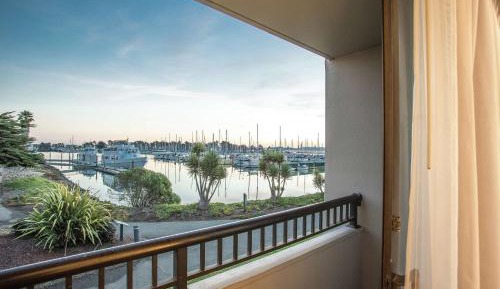 Non-Smoking Double Room with Marina View