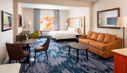 King Suite with Sofa Bed