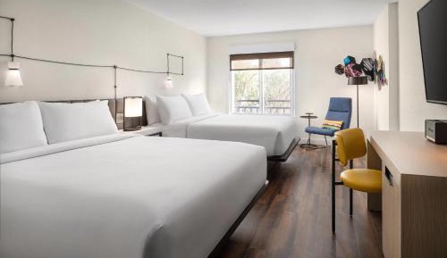 Aloft, Guest room, 2 King