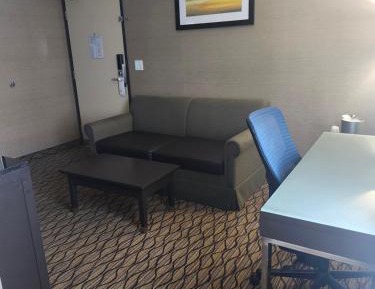 King Suite with Jetted Tub