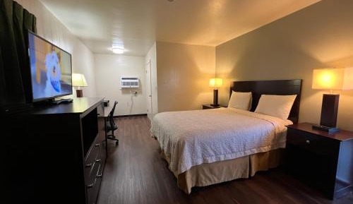 Standard King Room