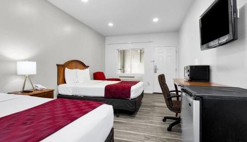 Luxury Triple Room - Non-Smoking