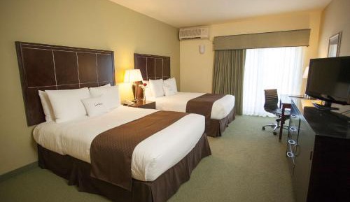 Deluxe Queen Room with Two Queen Beds