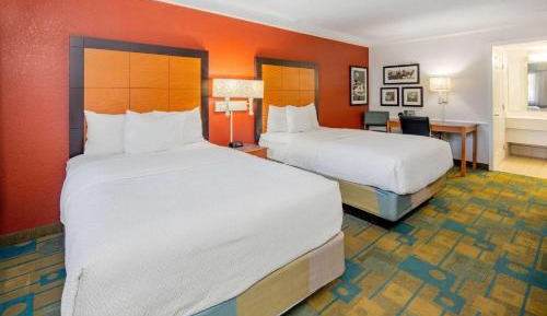Executive Double Room with Two Double Beds - Non-Smoking