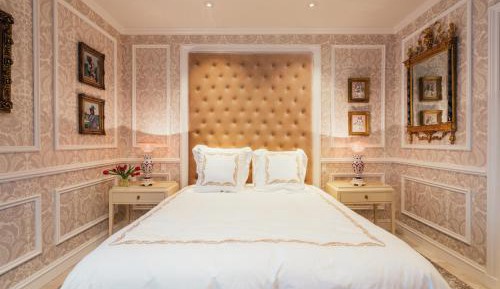 Suite with Spa Bath