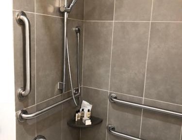 Queen Room - Disability Access