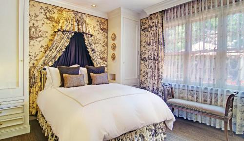 Executive Queen Room - Paris