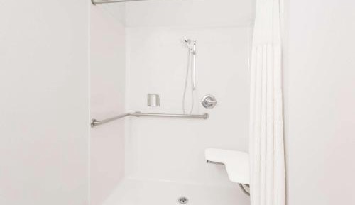 King Room - Mobility Access/Non-Smoking