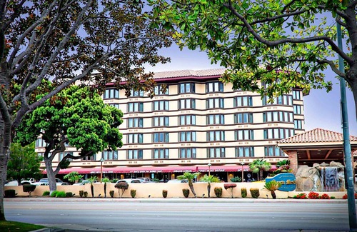 Santa Maria Hotel | Historic Santa Maria Inn