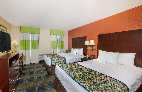 Fremont Hotel | Days Inn by Wyndham Fremont