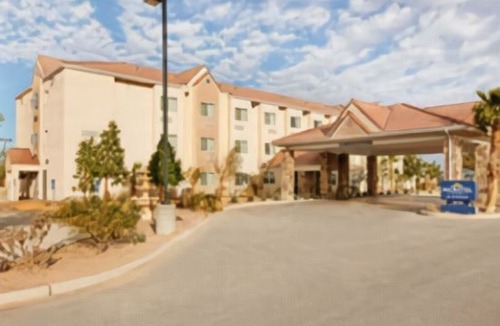 Wellton Hotel | Microtel Inn & Suites by Wyndham Wellton
